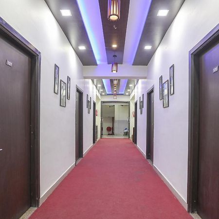 Collection O Shyam Vatika Banquet And Rooms Сурат Екстериор снимка